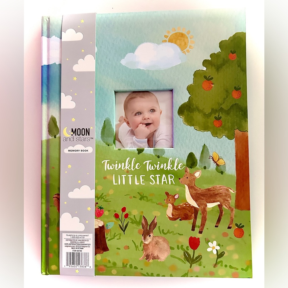 Moon and Stars first 5 years keepsake book, gender neutral baby book